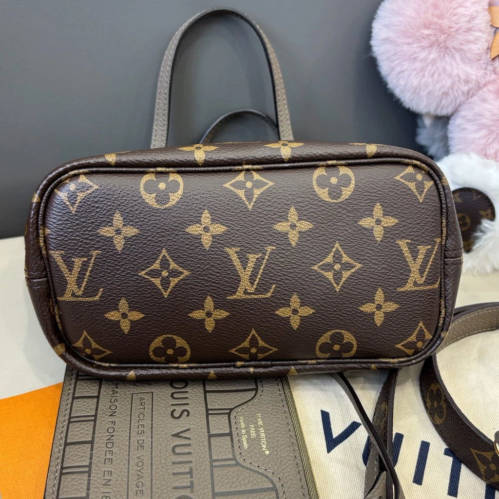 Louis Vuitton Neverfull Brown Gold Shoulder Bag Top Handle Excellent