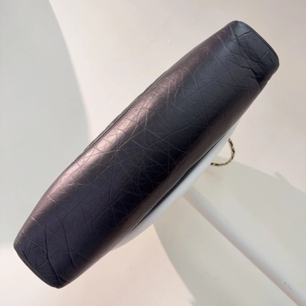 Chanel 2023 Chip Version 31 Bag Large Size Tote &amp; Shoulder Bag Black Classic