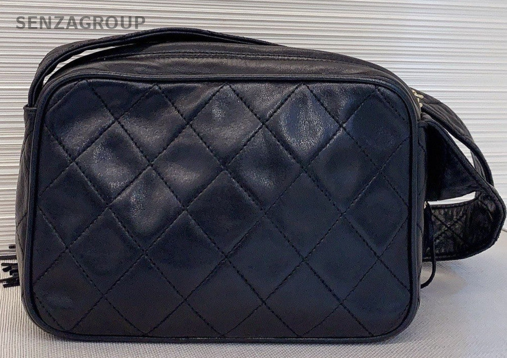 Chanel Fringe Diamond Pattern Shoulder Bag Black Gold Used Women Classic