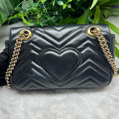 Gucci Marmont 22 Mini Black Gold Chain Shoulder Crossbody Bag Classic