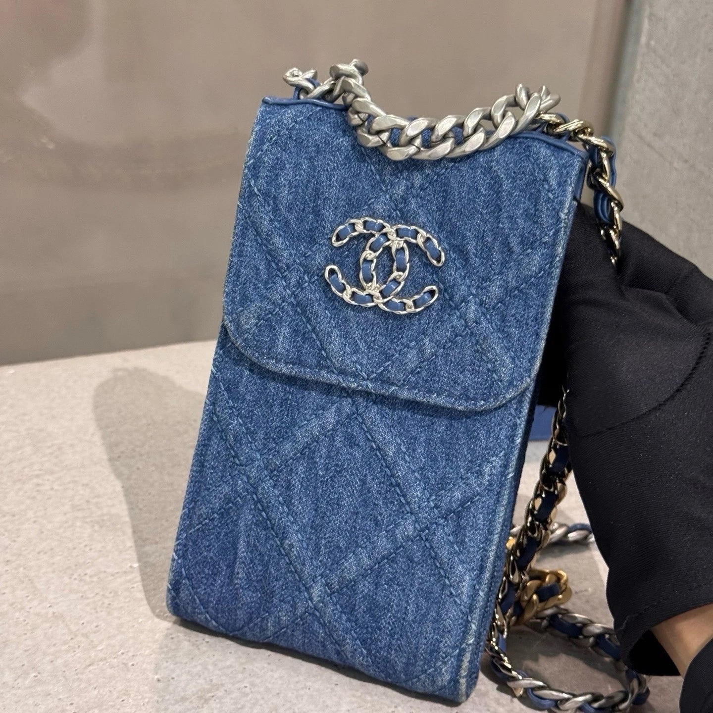 CHANEL Denim Phone Shoulder Crossbody Bag For Women