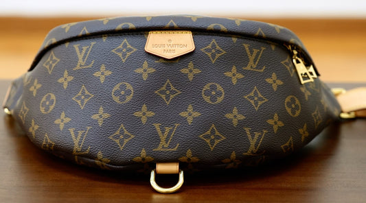 Louis Vuitton Monogram Bum Bag Crossbody Shoulder bag Brown Gold Women Classic