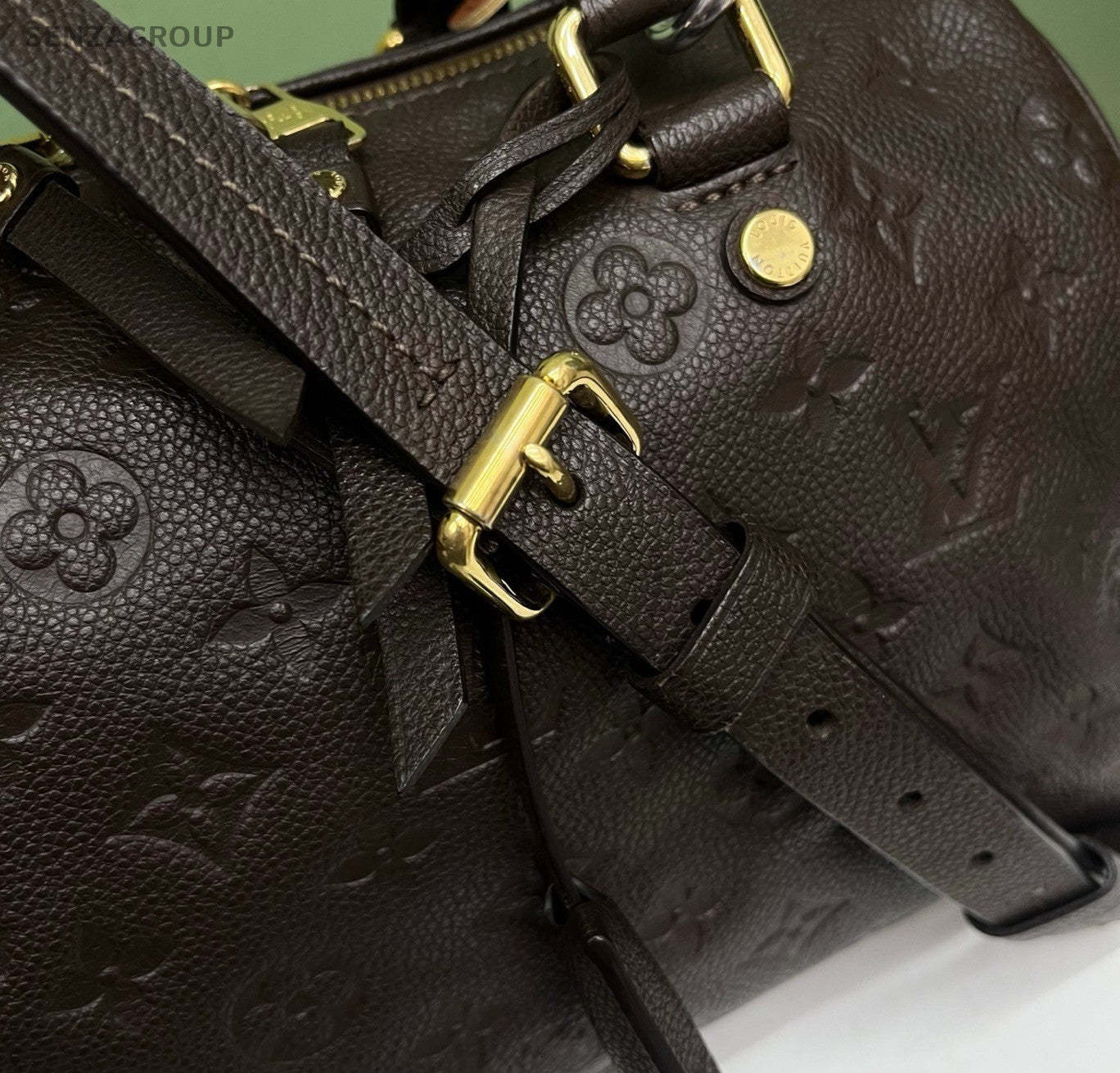Louis Vuitton Speedy25 Monogram Top Handle Bag Crossbody Black Gold Used Women