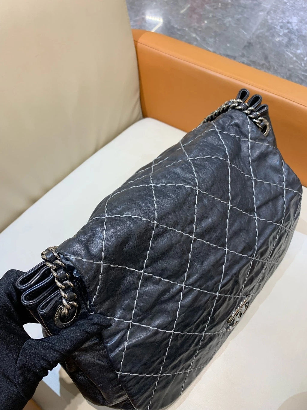 CHANEL Black Leather Pumpkin Chain Shoulder Bag For Women