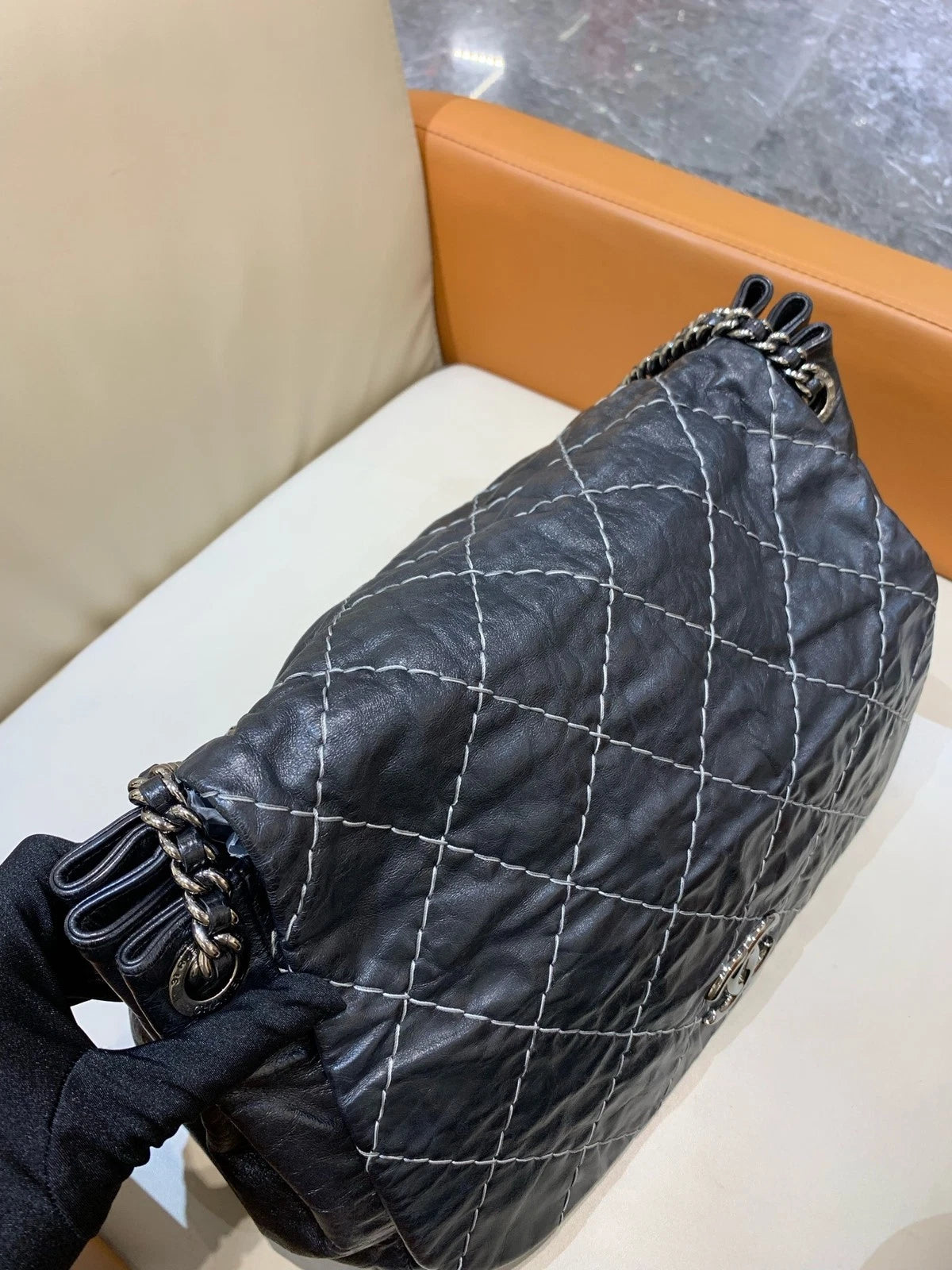CHANEL Black Leather Pumpkin Chain Shoulder Bag For Women