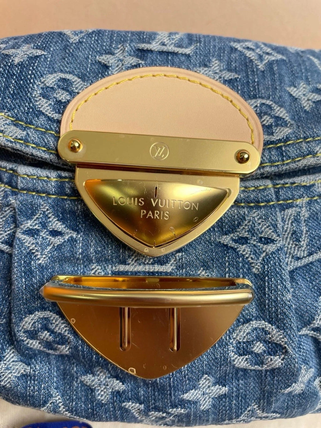 Louis Vuitton Sunset Denim Yuanbao Shoulder Bag For Women