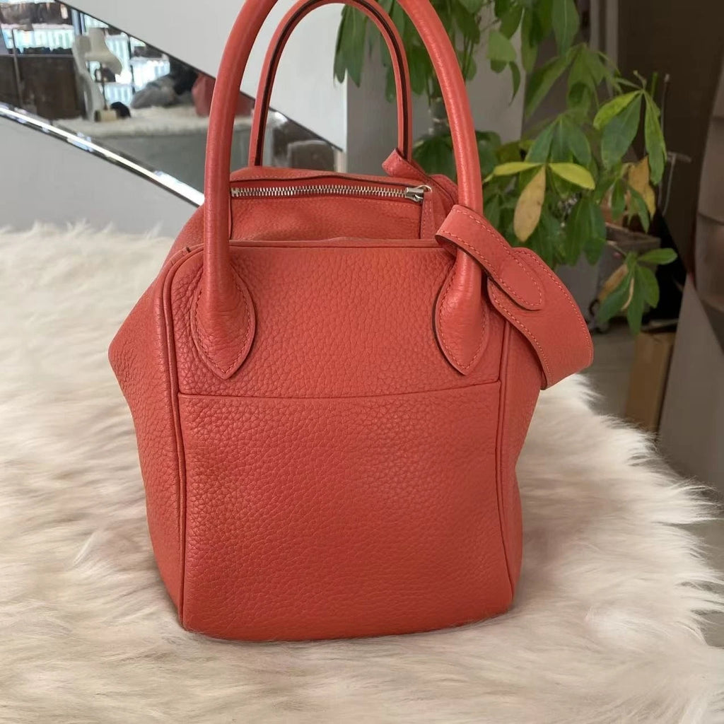 Hermès Lindy 26 Bag Red Silver Shoulder Handbag Classic Women