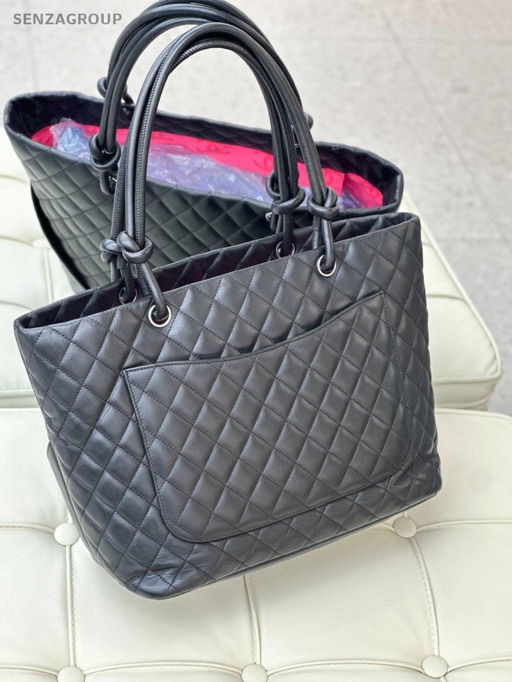 CHANEL Combom Tote Diamond Pattern Clafskin Shoulder bag Black Women