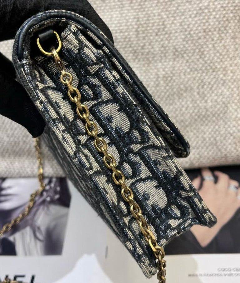 Christian Dior Montaigne30 Chain Shoulder Bag Black Gold Women Classic Designer