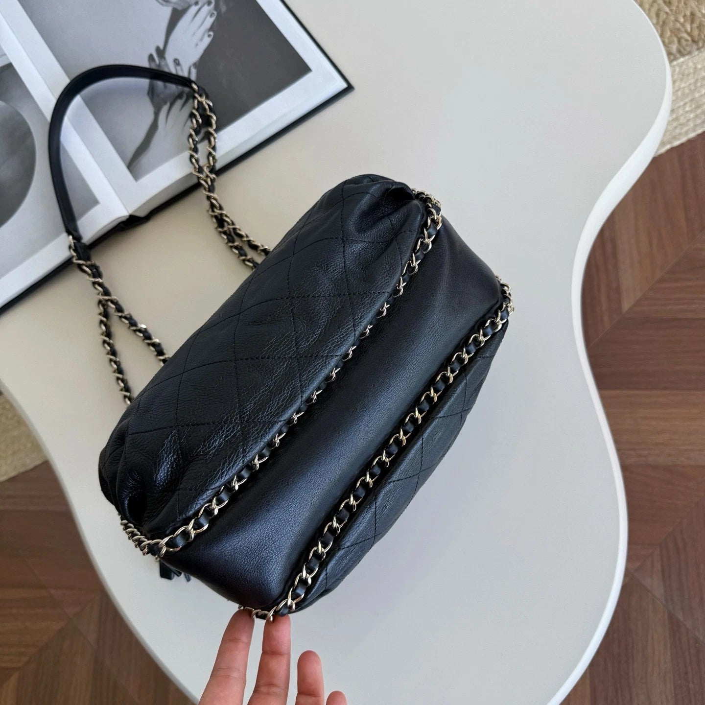 Chanel Calfskin Hobo Chain Shoulder Bag Black Gold Used Women Classic