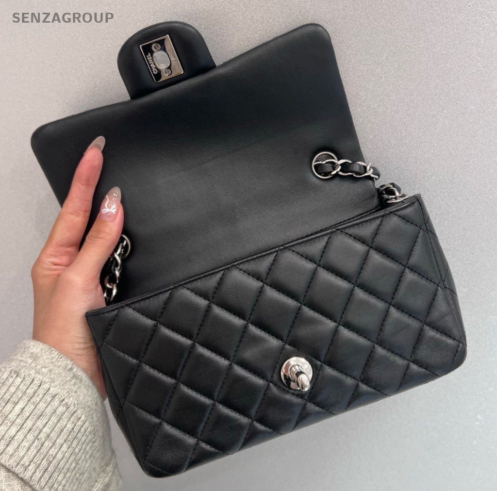 Chanel Classic Flap Mini Chain Shoulder Bag Crossbody Black Silver Women Fashion