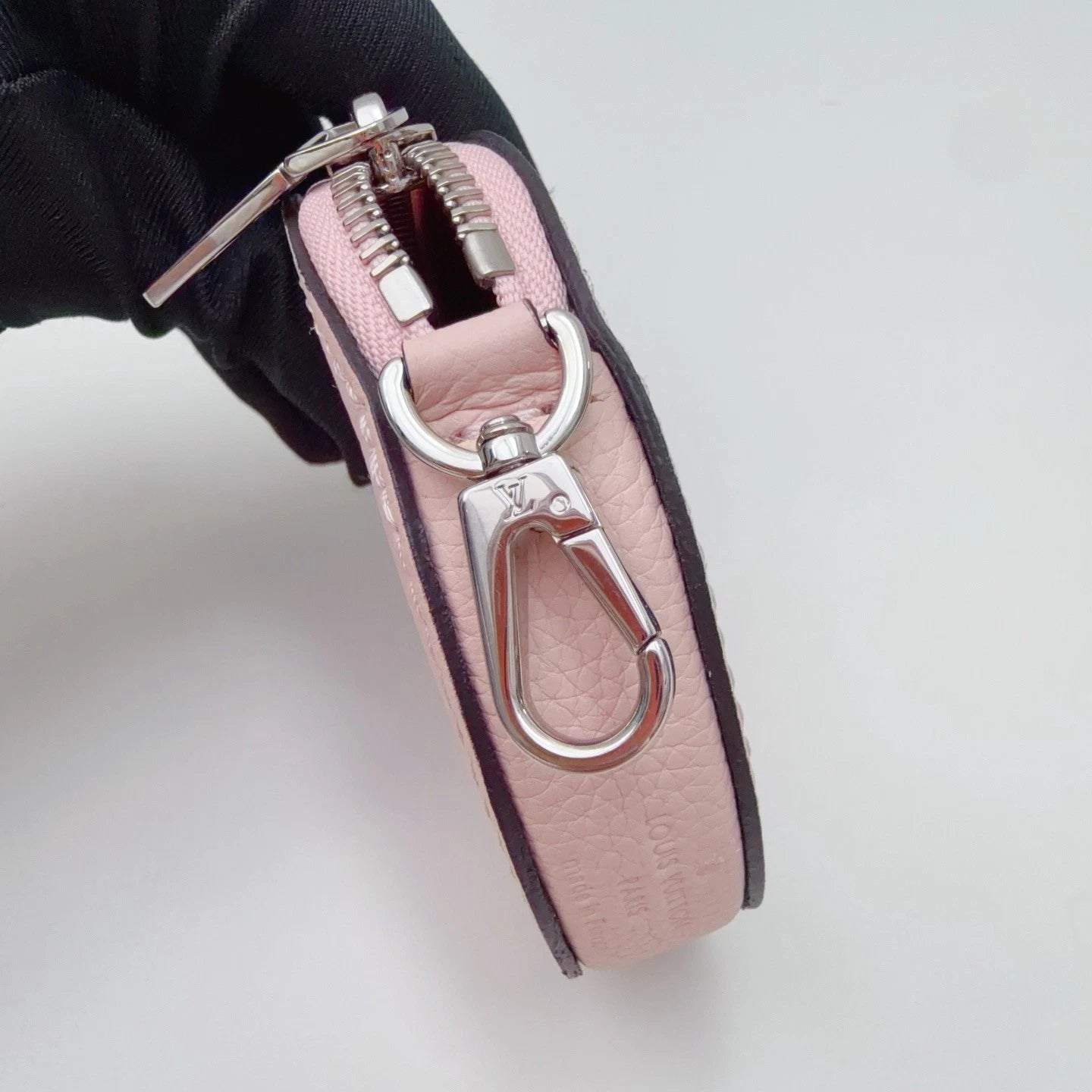 Louis Vuitton Bella Coin Purse Monogram Pink Women Fashion