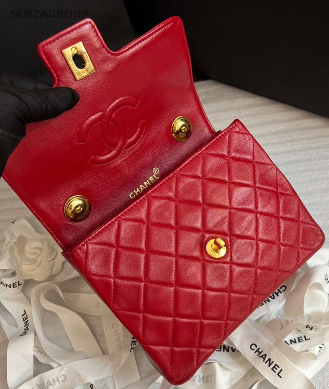 CHANEL Classic Kelly Red gold Top handle handbag