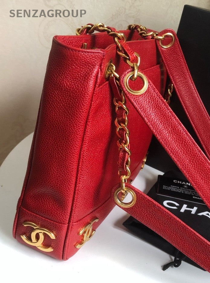 CHANEL Red Gold caviar single-shoulder bag eight logos Women