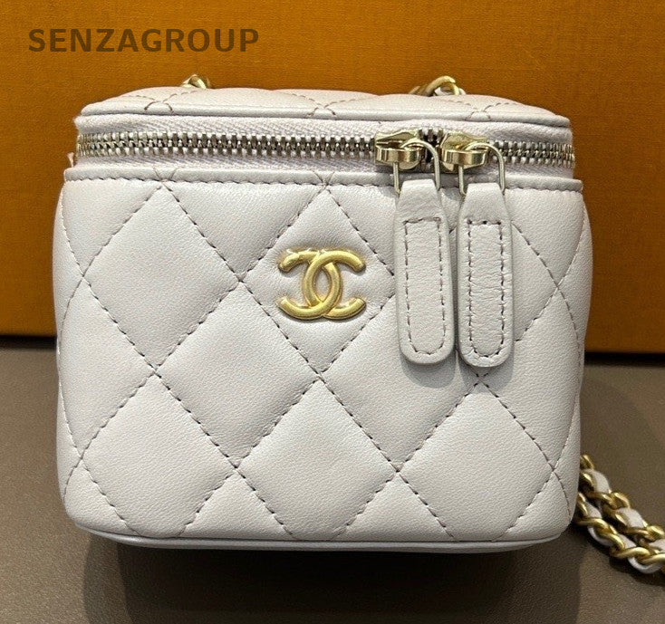 Chanel Diamond Pattern Chain Shoulder Bag Crossbody Purple Gold Women Classic