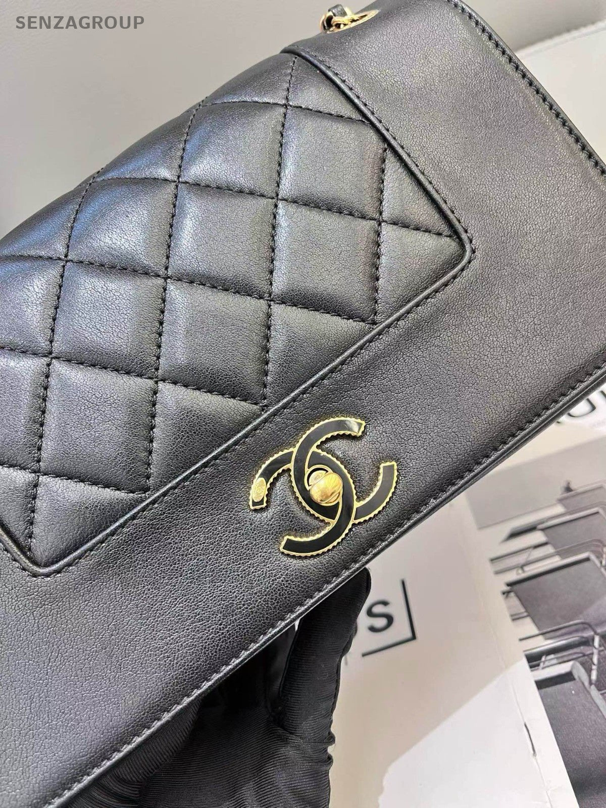 CHANEL Classic Flap Calfskin Chain Shoulder bag Crossbody Black Gold Women