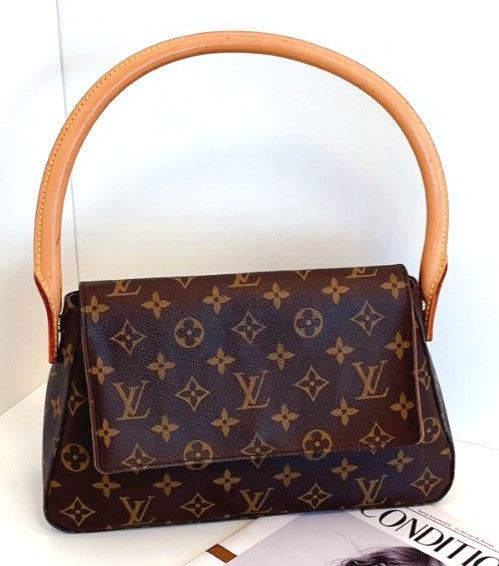 Louis Vuitton Looping PM Monogram Shoulder Handbag Women Vintage