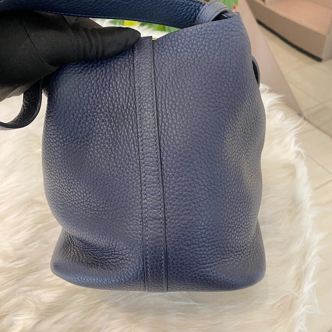 Hermès Picotin Lock 22 Blue Gold Hardware Women's Handbag