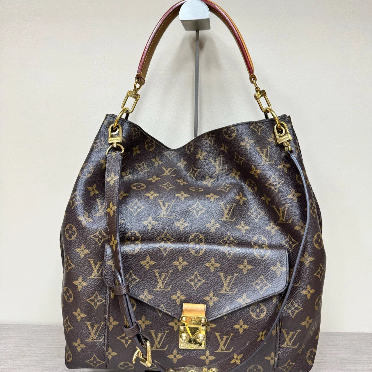 Louis Vuitton Hobo Monogram Top Handle Shoulder Bag Brown Gold Women Classic
