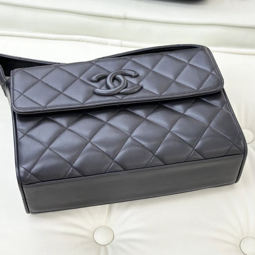 Chanel So Black Lambskin Diamond Shoulder Crossbody Bag Black Women S