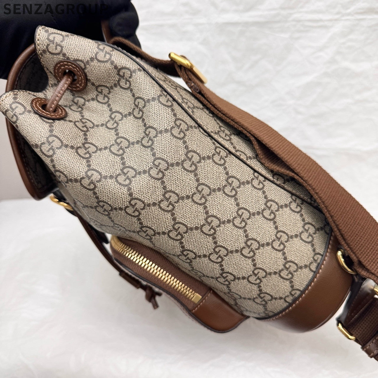 Gucci GG Supreme Backpack Brown Beige Retro Unisex Rucksack