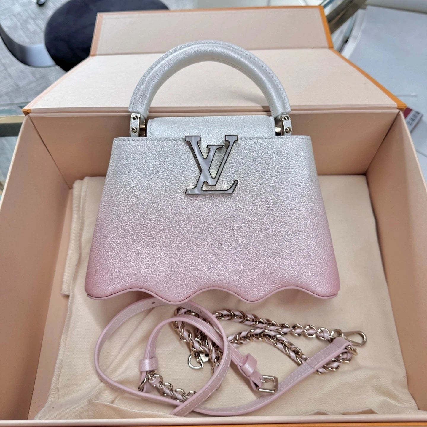 Louis Vuitton Capucines Mini Pink Gradient Bag For Women