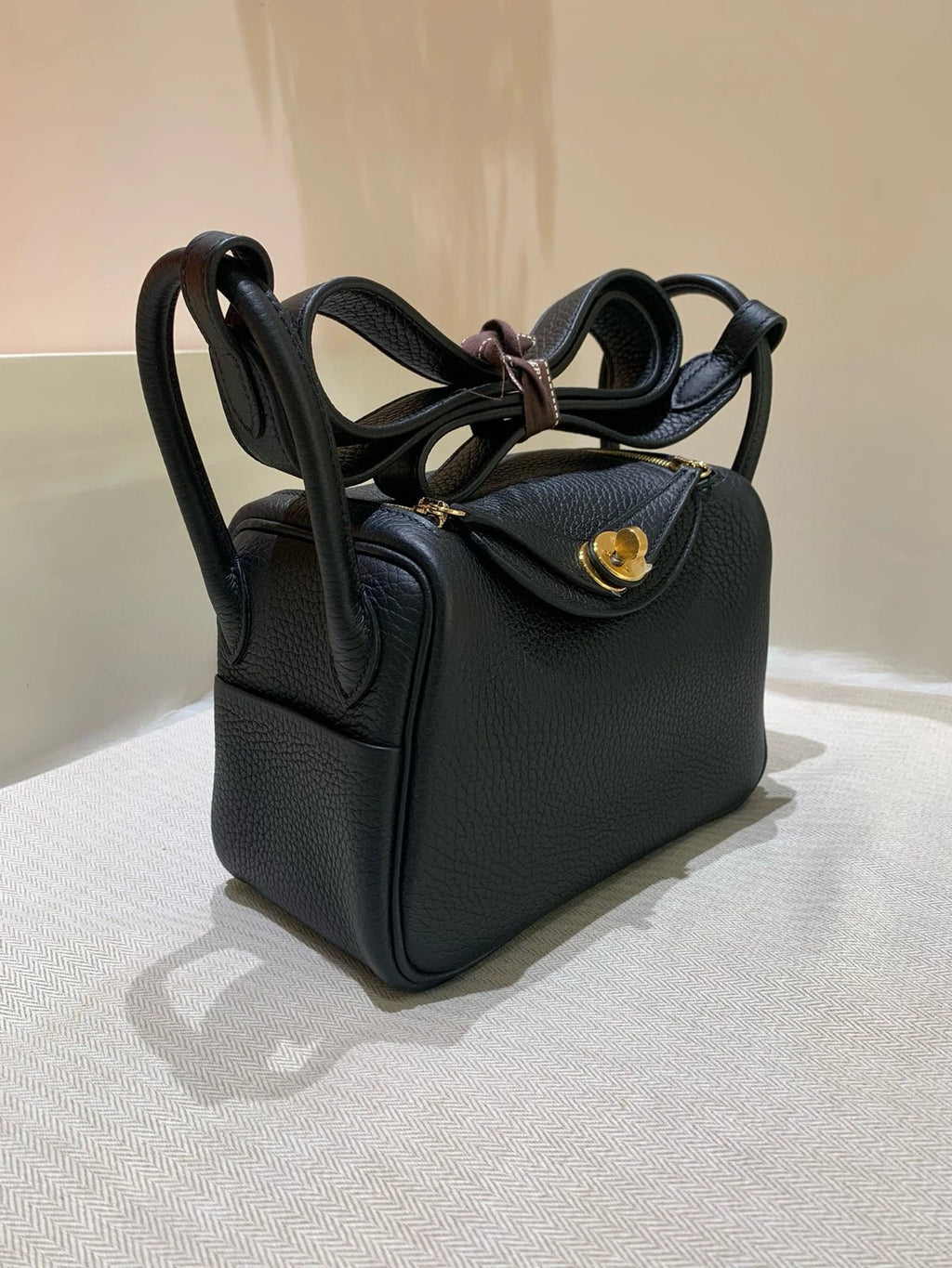 Hermes Mini Lindy Black Gold TC Leather Top Handle Bag For Women