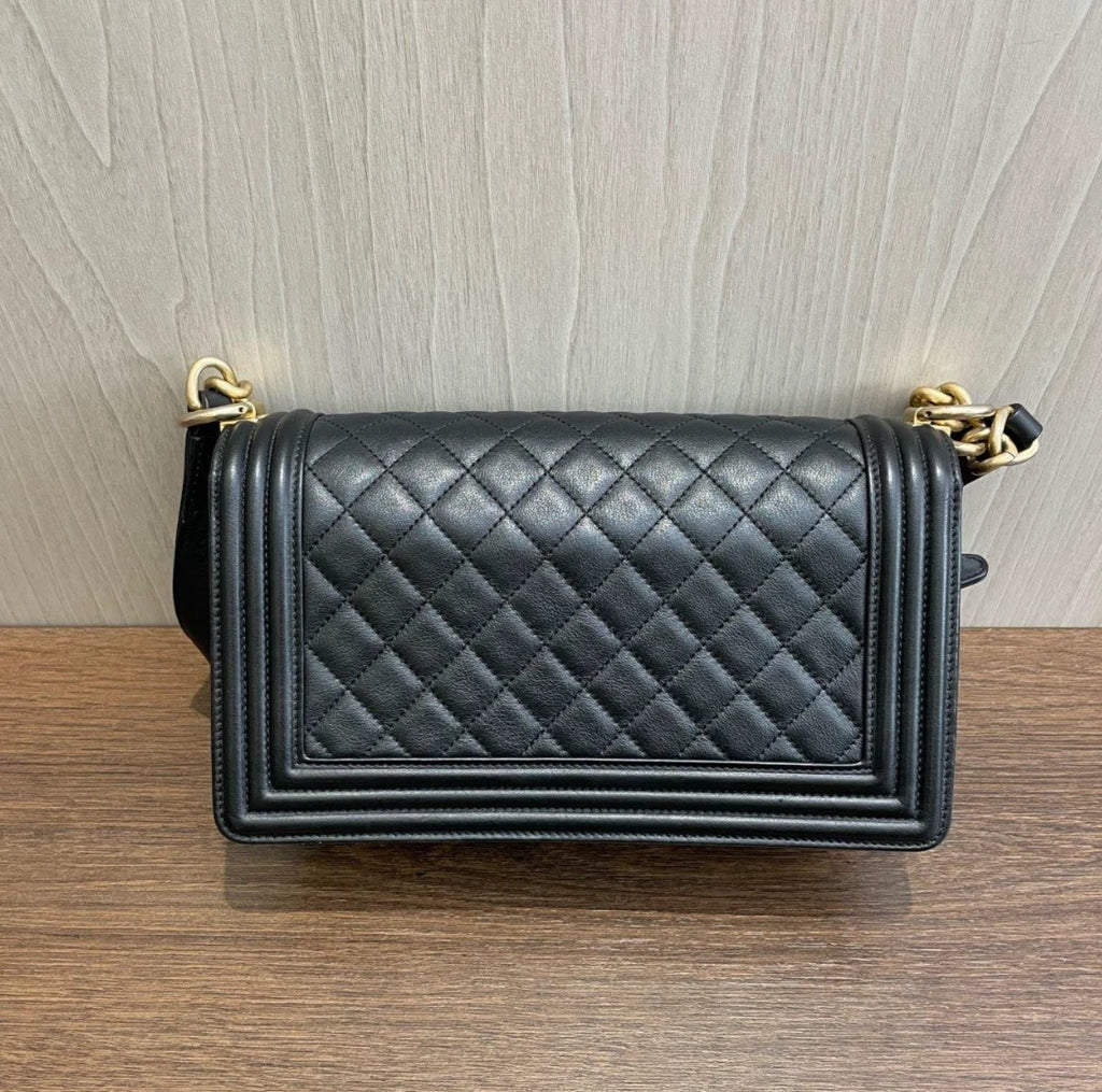 Chanel Leboy Calfskin MM Diamond Chain Shoulder Bag Crossbody Women