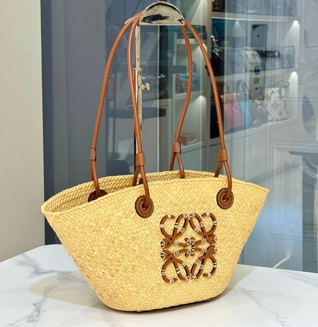 Loewe Women Palm Leaf Leather Woven Basket Shoulder Bag