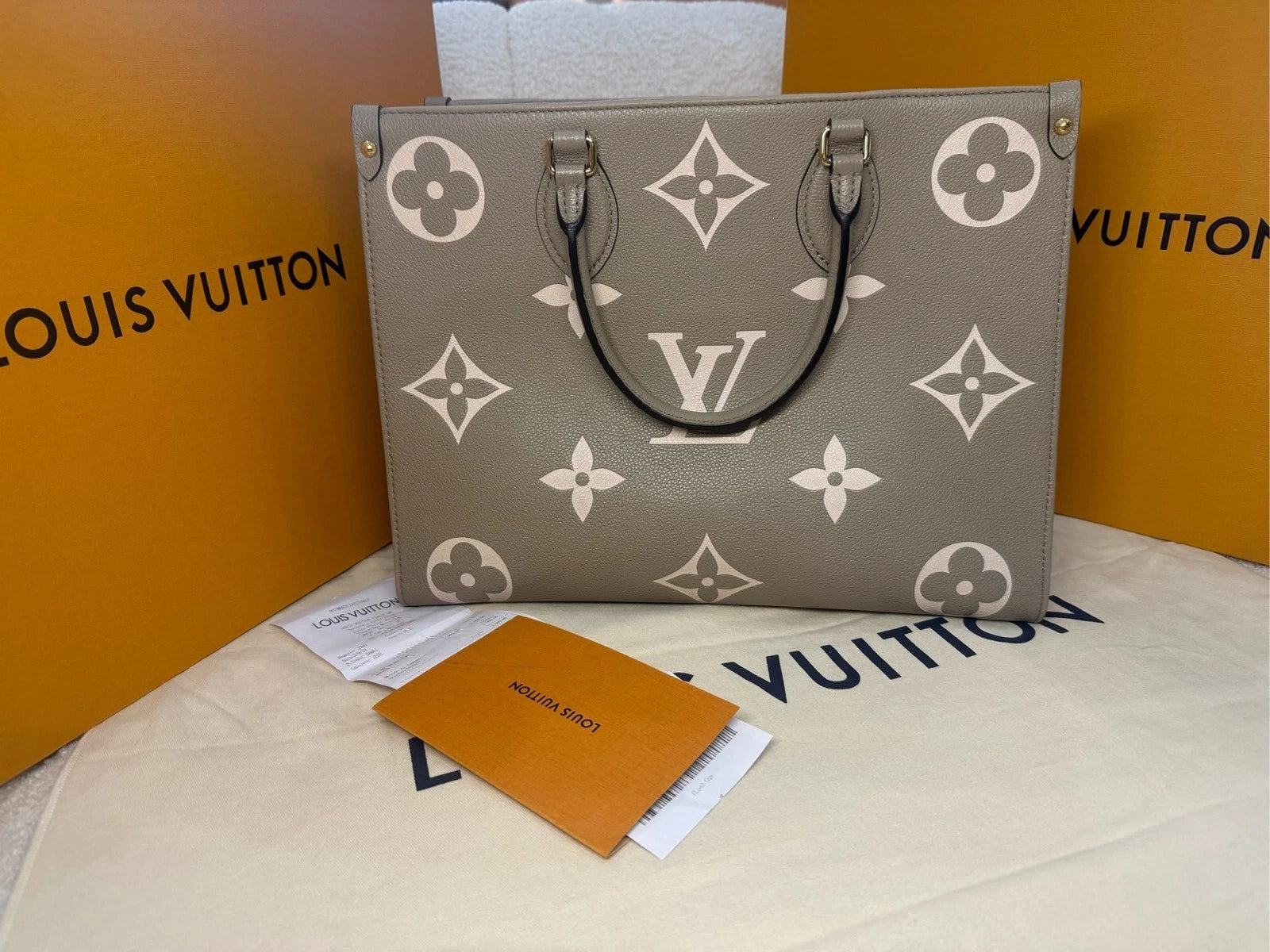 Louis Vuitton Onthego Medium Gray Tote Bag For Women