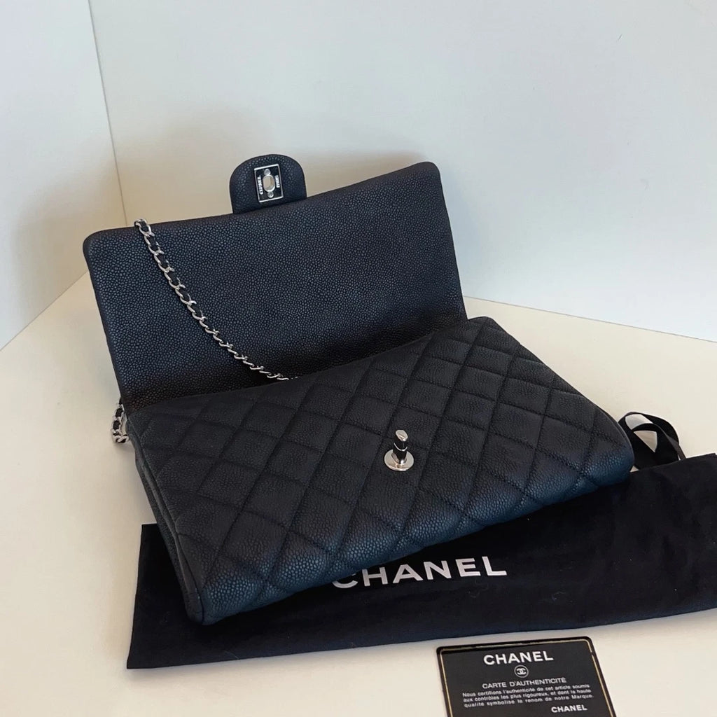 Excellent Chanel Classic Flap Timeless Black Clutch Chain Shoulder Bag SHW