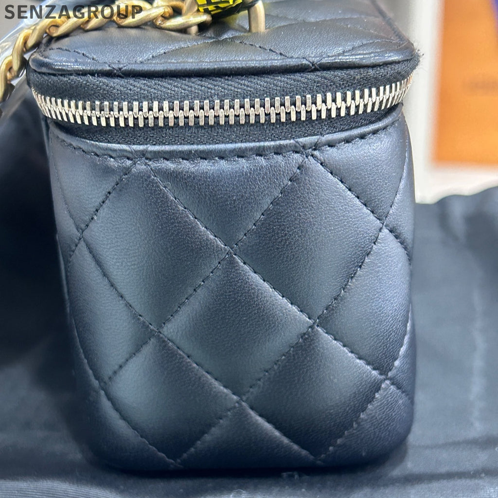 Chanel Classic Black Gold Quilted Square Flap Bag Chain Shoulder Crossbody