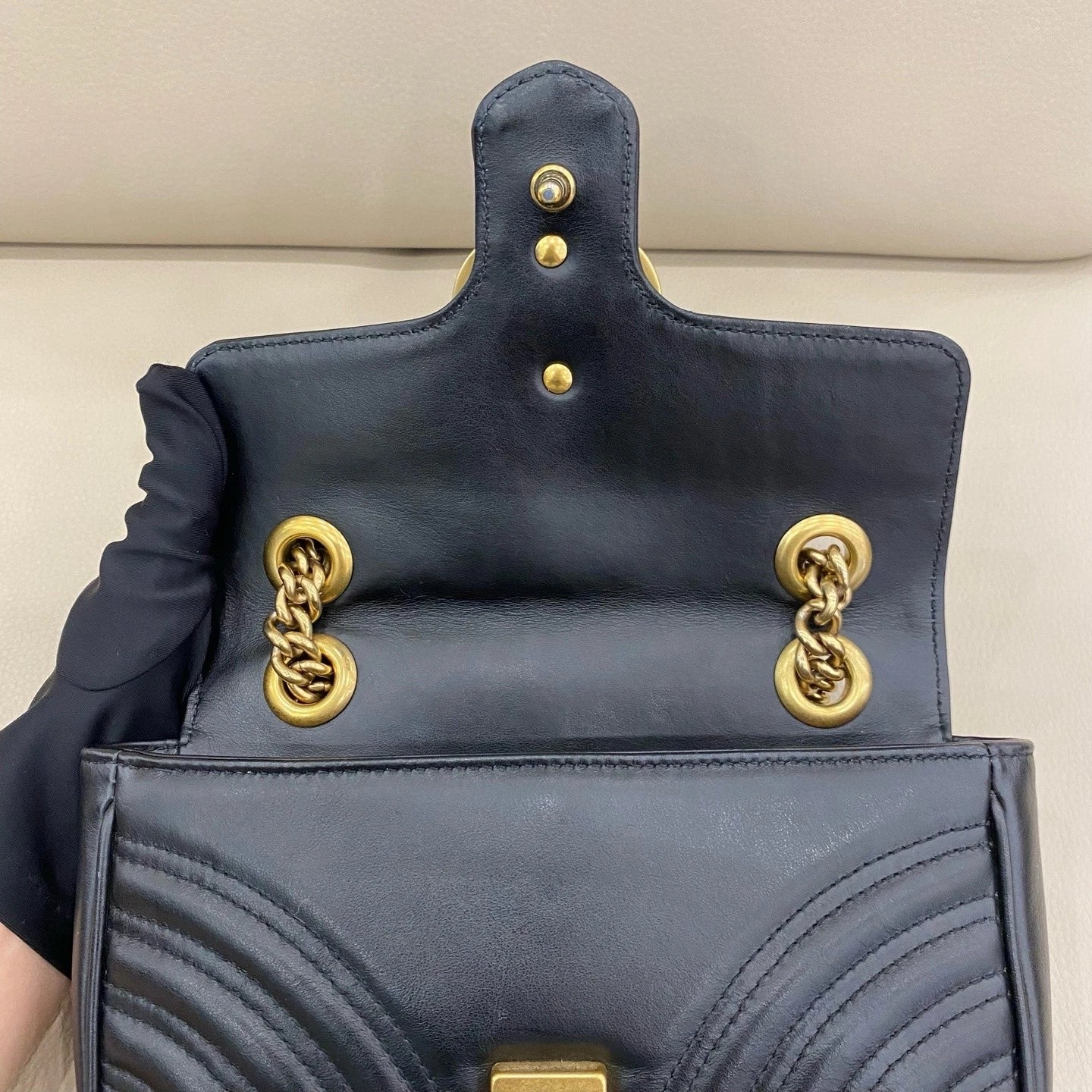 GUCCI Marmont22 Calfskin Small Shoulder Bag For Women Black Gold