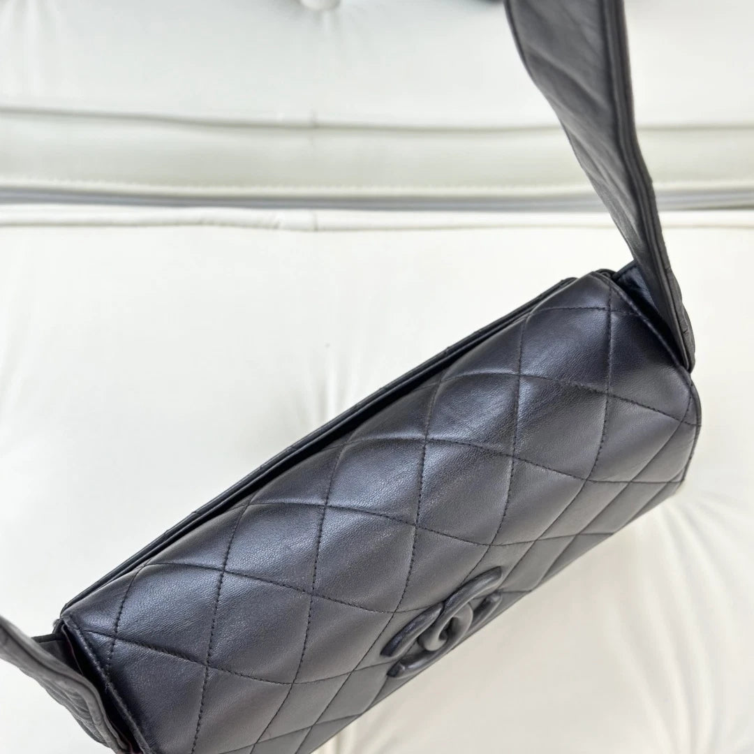 Chanel So Black Lambskin Diamond Shoulder Crossbody Bag Black Women S