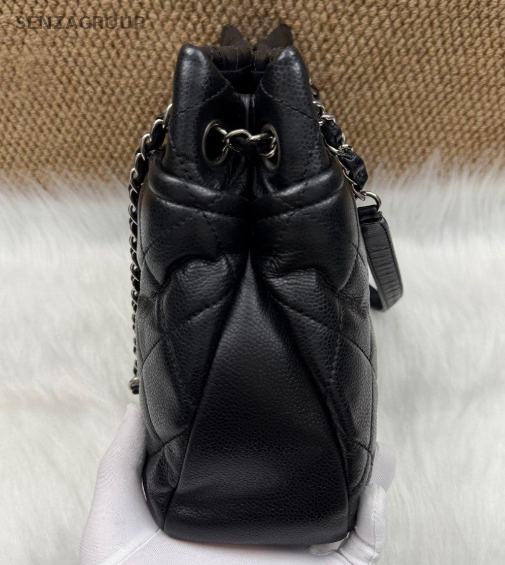 Chanel Diamond CC Logo Chain Shoulder Bag Black Silver Women Classic