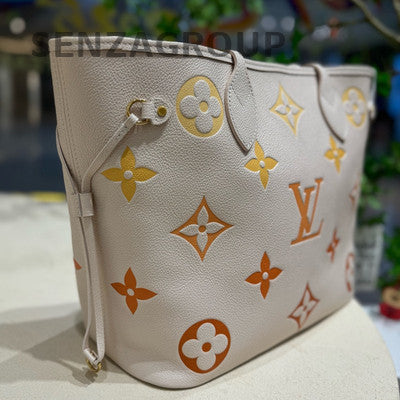 Louis Vuitton Neverfull Monogram Beige Tote Shoulder Bag Classic Women