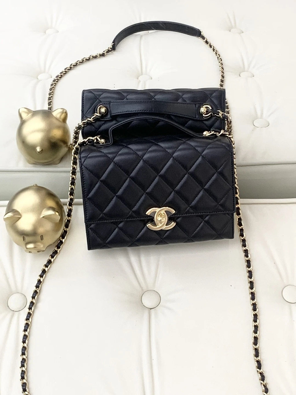 Chanel Lambskin Diamond Chain Shoulder Crossbody Bag Black Gold Hardware Women S