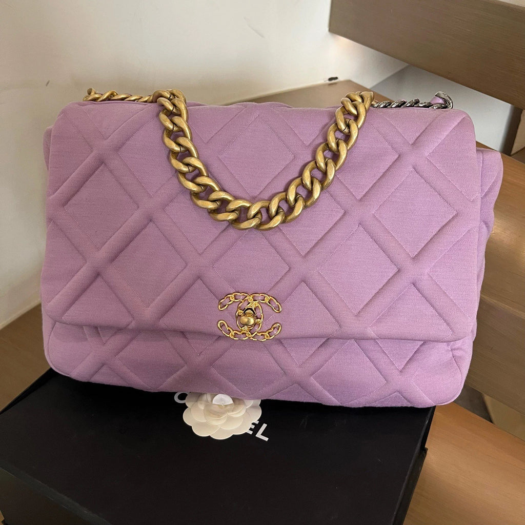 Chanel 19Bag Maxi Diamond Purple Shoulder Bag Turn Lock Women