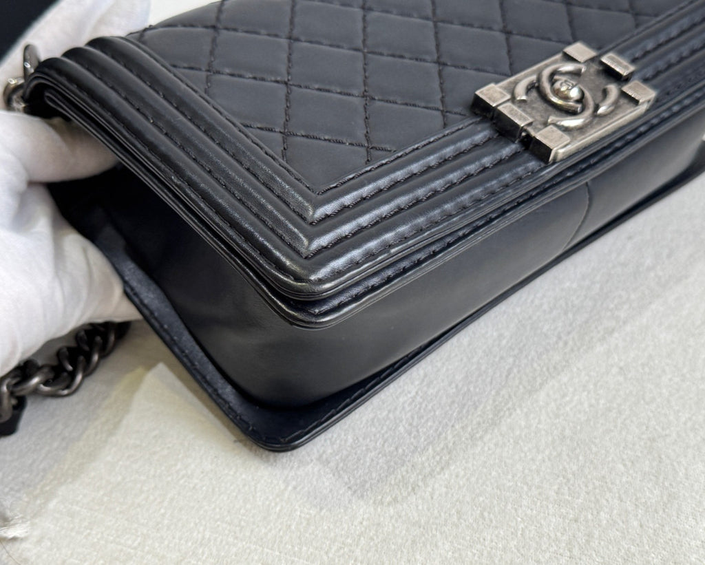 Chanel Leboy MM Chain Shoulder Bag Crossbody Black Silver Women Classic Diamond