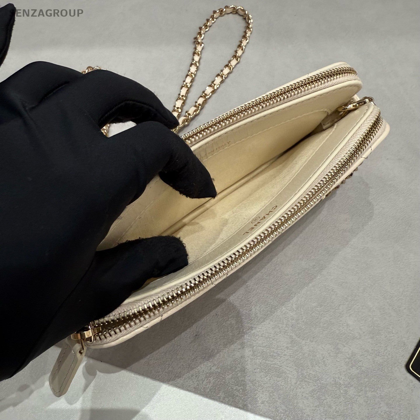 CHANEL 20C Woc Pearl Calfskin Chain Shoulder bag Crossbody Women White Gold