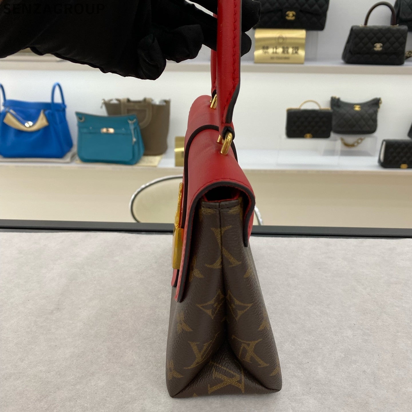 Louis Vuitton Lock BB Monogram Shoulder Crossbody Bag - Classic Women's