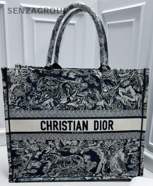 Christian Dior BOOK Classic Zoo Series tote Shoulder bag Almost Brand NEW