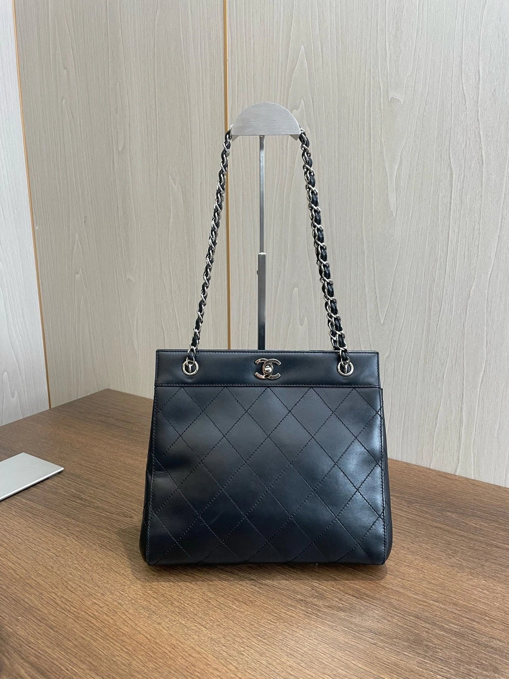CHANEL Piano Tote Bag Chain Shoulder Bag Daily Work Black Silver Classic Quilted