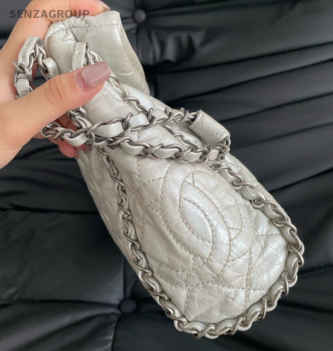 Chanel Diamond Hobo Chain Shoulder Bag White Silver Used Women Classic