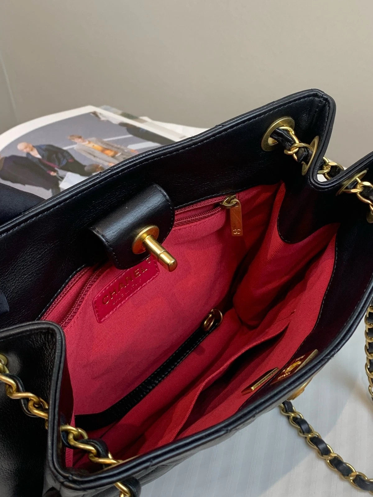 CHANEL Black Gold Calfskin Hobo Shoulder Crossbody Bag For Women
