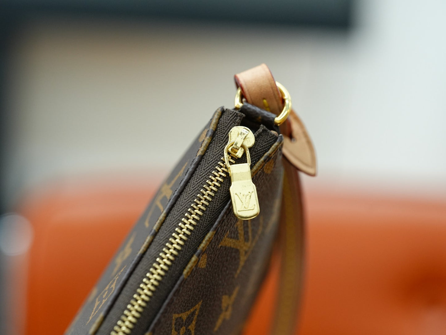 Louis Vuitton Monogram Pochette Accessories Shoulder Handbag Women Handbag Brown