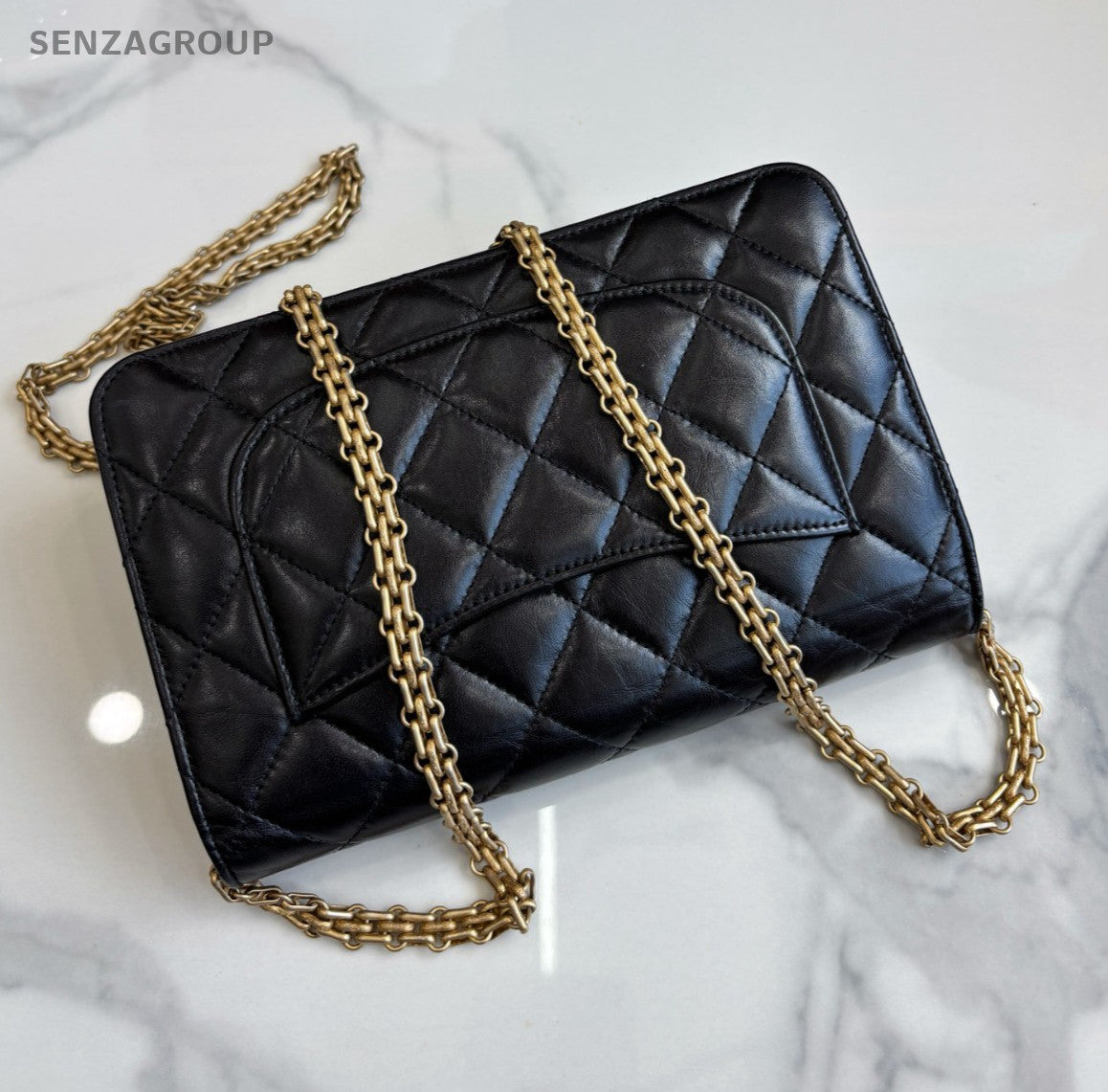 CHANEL 2.55 Woc Diamond Pattern Chain Shoudler bag Crossbody Black Gold Women