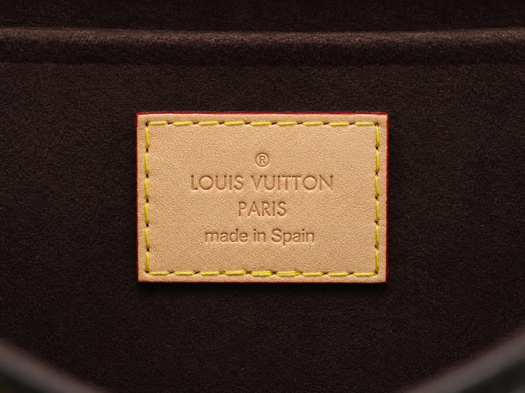 Louis Vuitton Pochette Metis East West Monogram Chain 2way Handbag Shoulder Bag