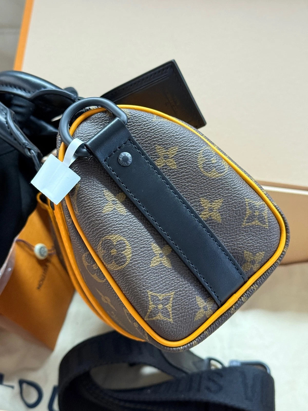 Louis Vuitton Keepall25 Monogram Canvas Handbag For Women