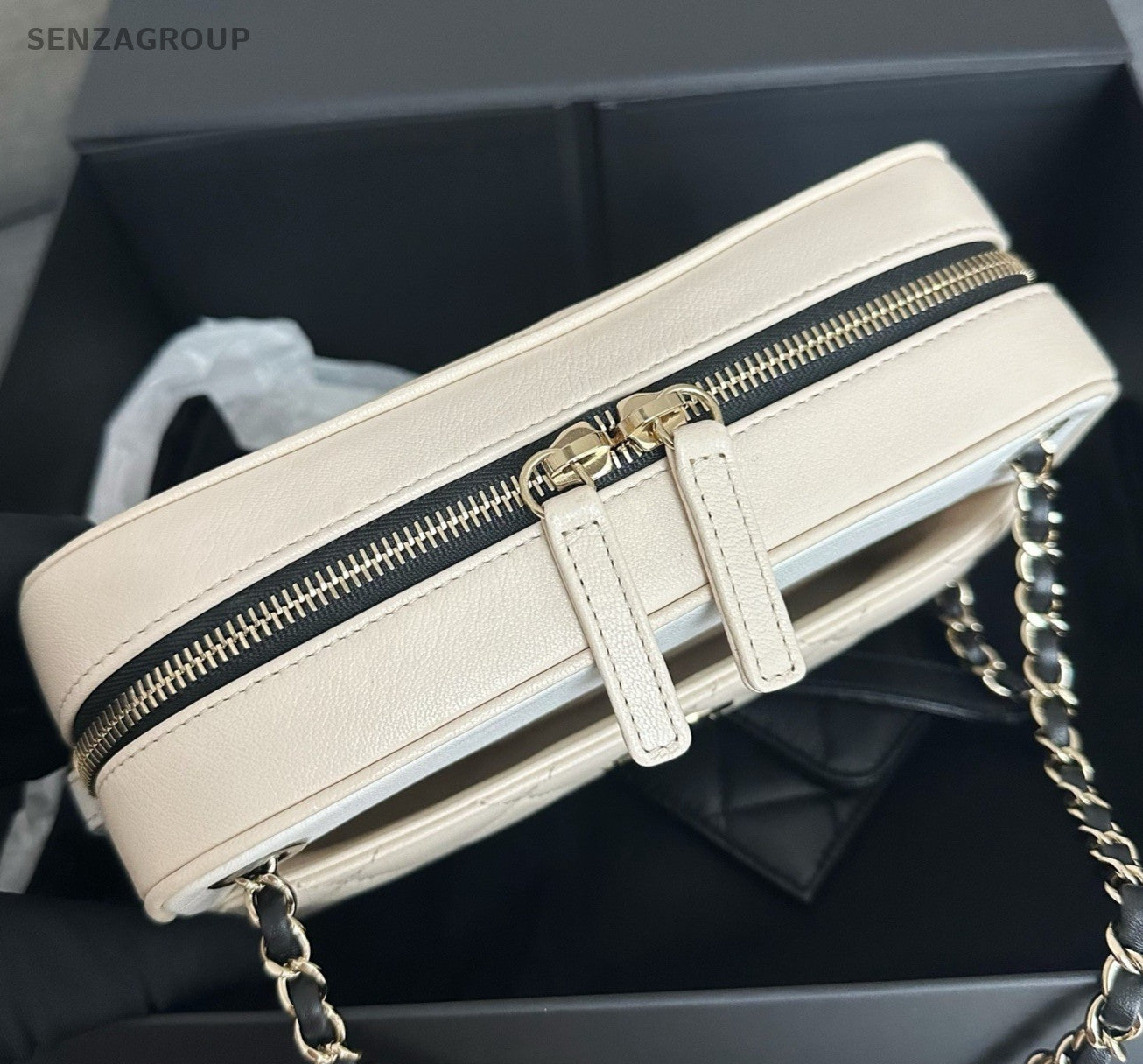 Chanel Diamond Chain Camera Bag Shoulder Bag Crossbody White Gold Women Classic